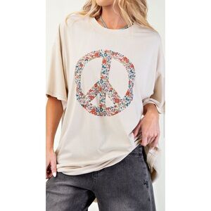 Easel Floral Peace Sign Tee